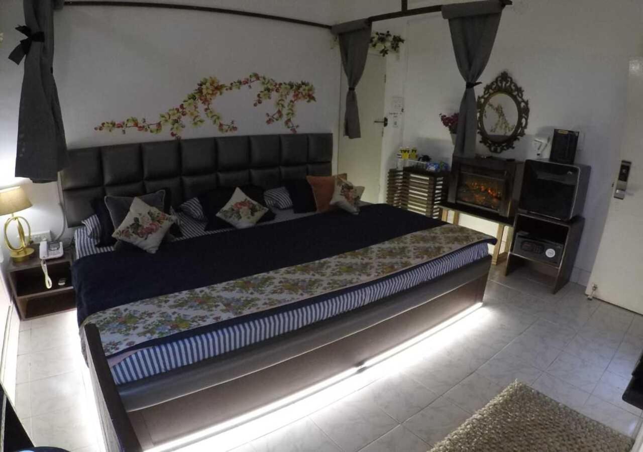 Kakaku The Guest House Adilabad Dış mekan fotoğraf